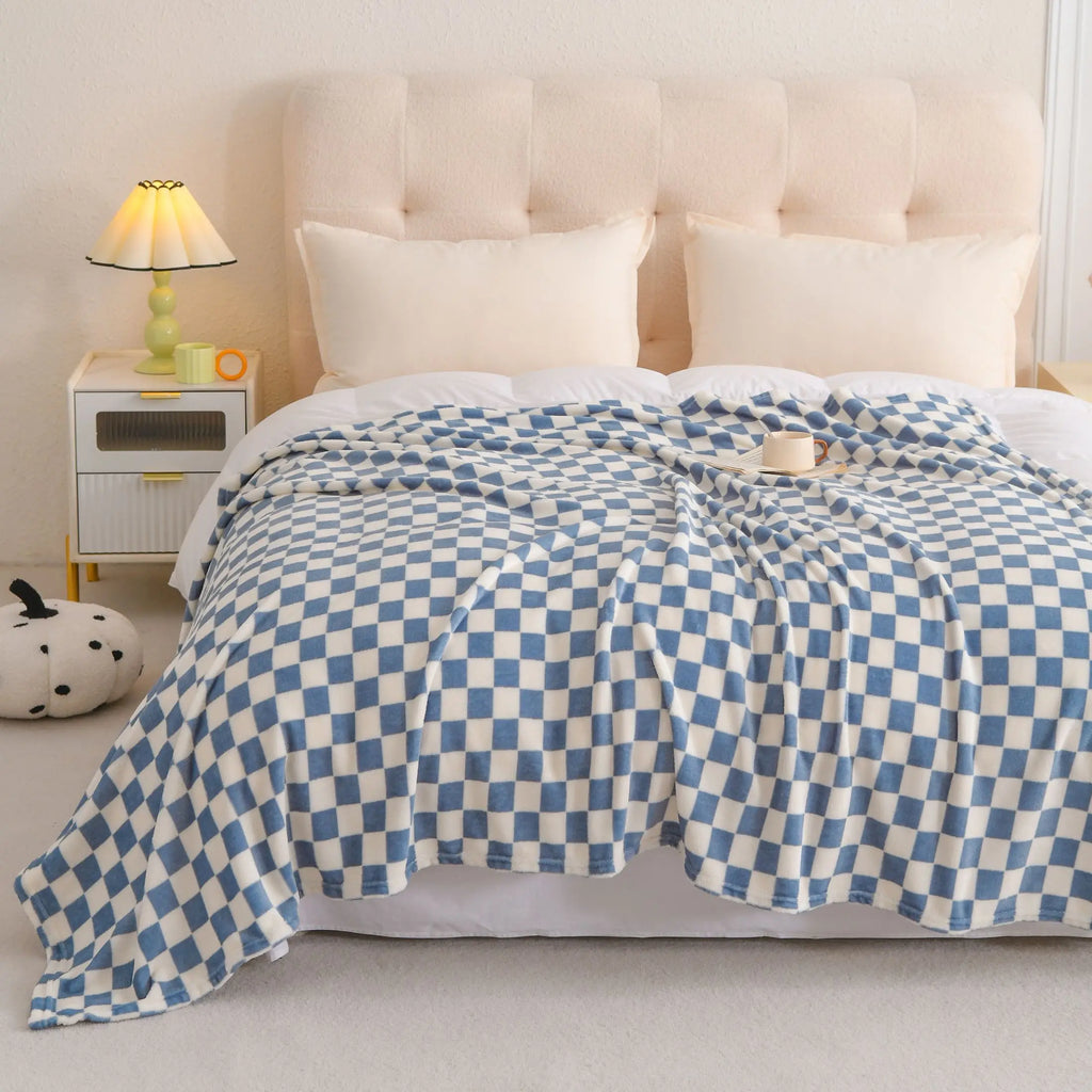 1Pc Fleece Blanket Nap Blanket Air Conditioning Blanket Office Outdoor Camping.