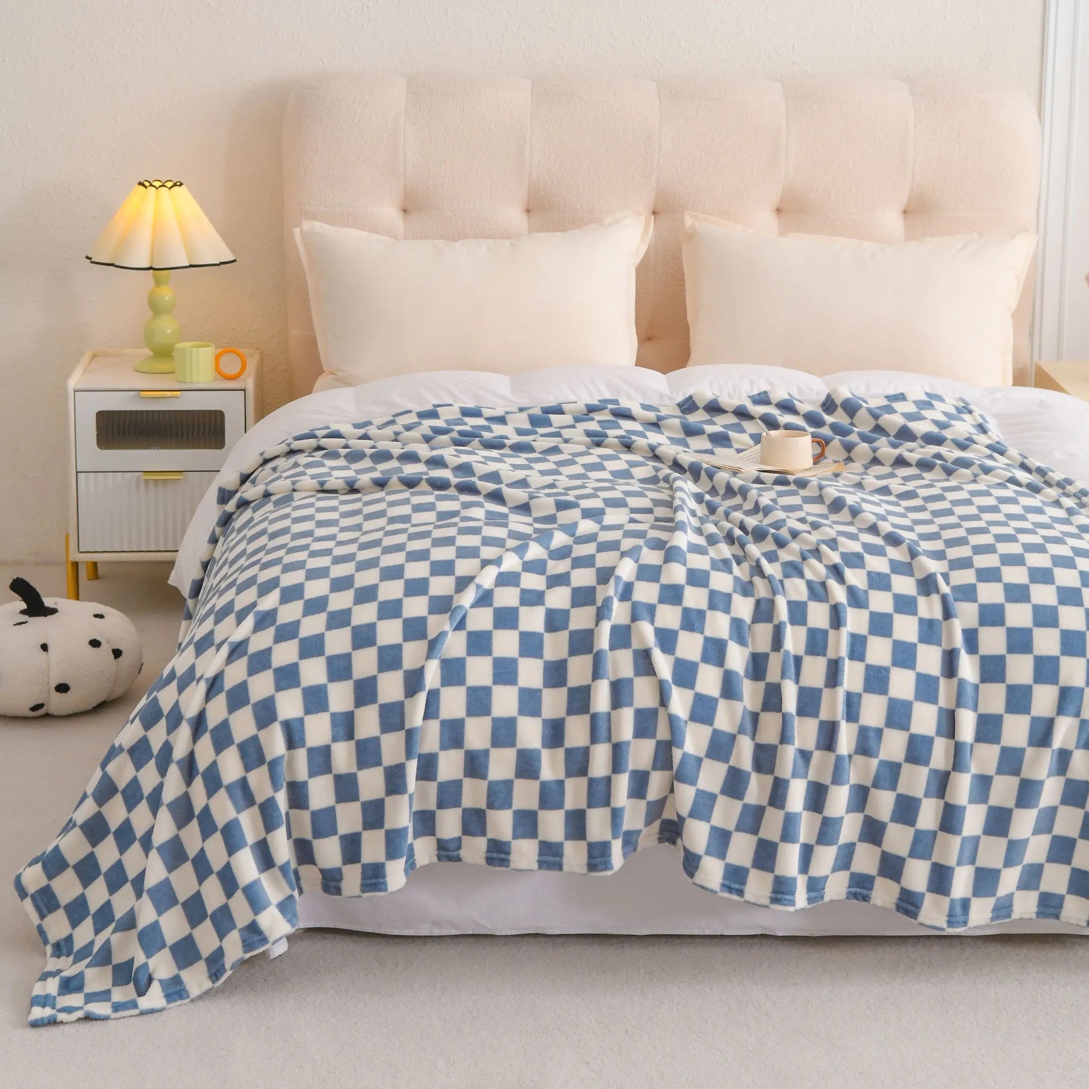 1Pc Fleece Blanket Nap Blanket Air Conditioning Blanket Office Outdoor Camping.