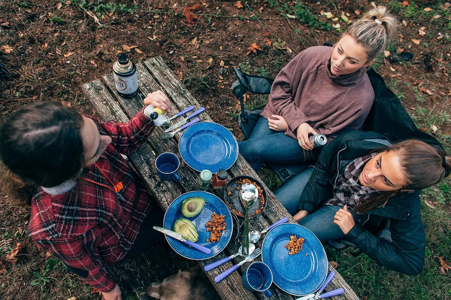 24-Piece Enamel Tableware Set for Camping & Backpacking.